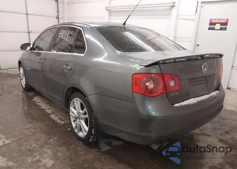 2007 Volkswagen Jetta Wolfsburg Edition из США, поврежденный, VIN 3VWEF81K47M074772